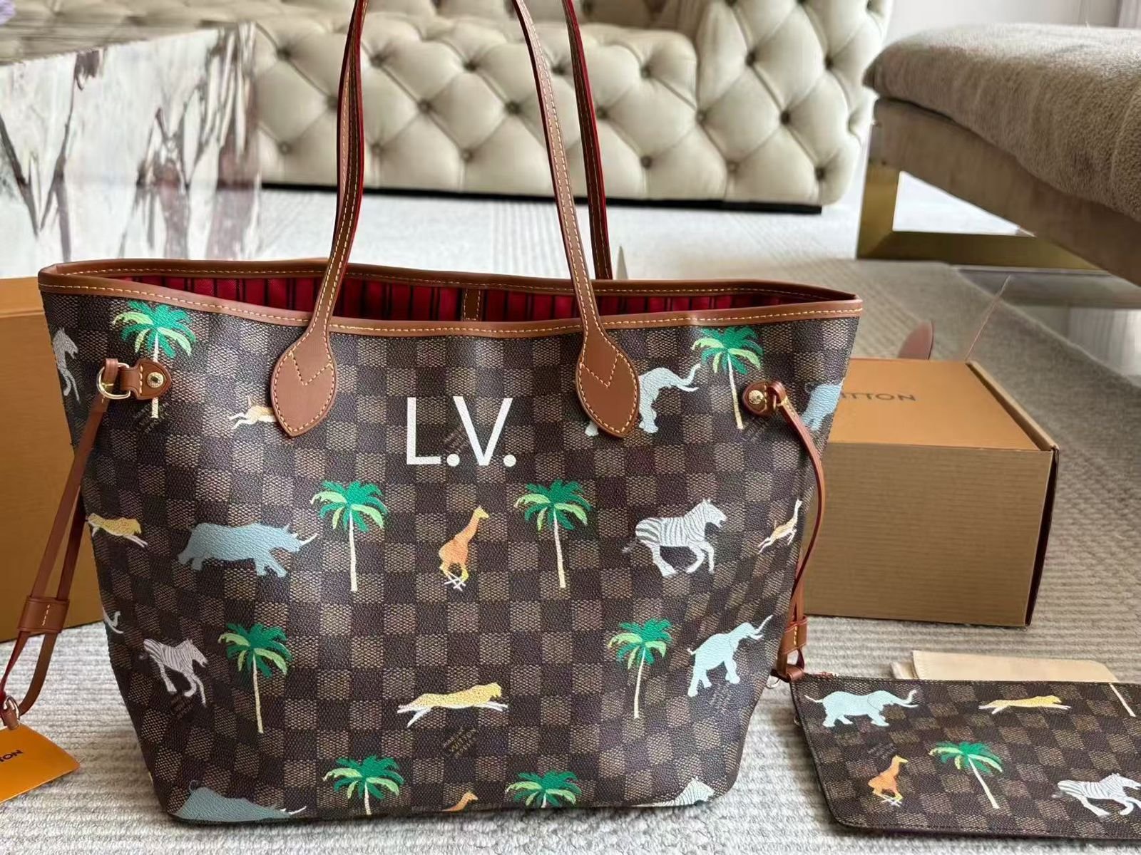 Louis Vuitton Neverfull tote